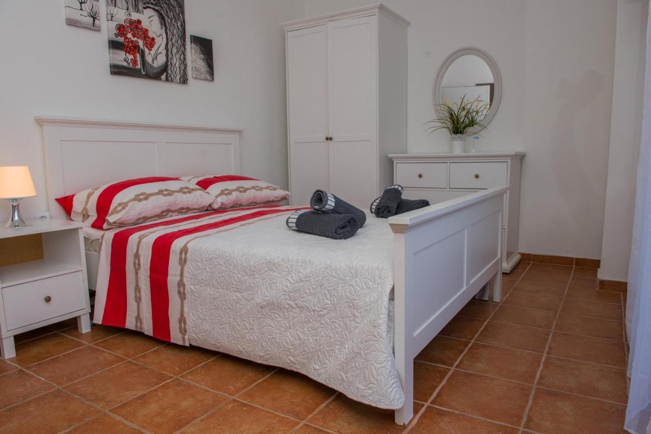 Apartmani Fila Vrsi Dış mekan fotoğraf